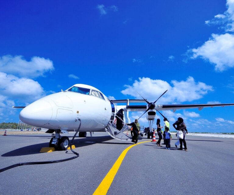 How can you get from Luton Airport to London?